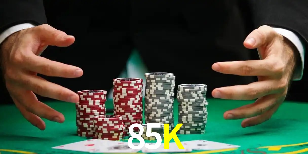 Jackpots e promoções na 85K